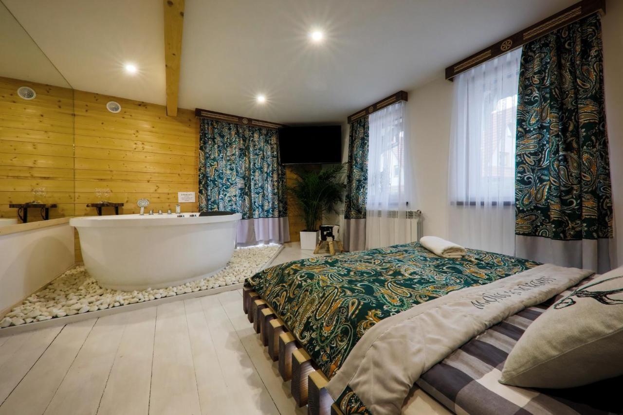 Goralska Villa Apartamenty Z Jacuzzi & Home Spa & Zakopane Поронин Екстериор снимка